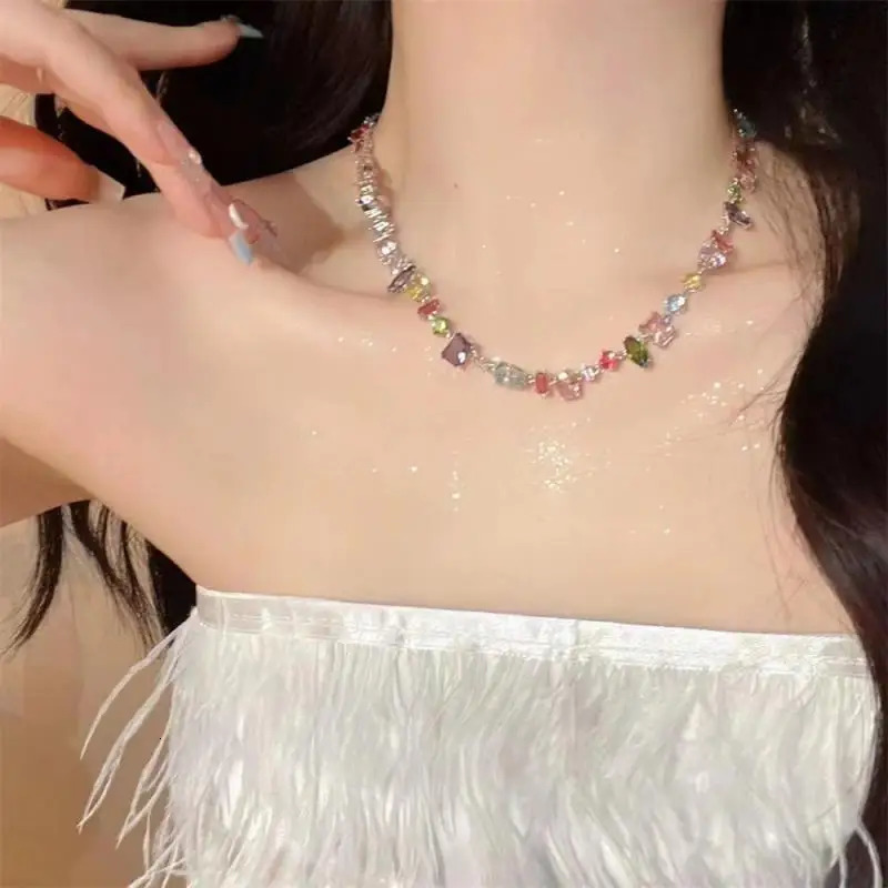 colored crystal necklace womens bead bracelet chain elegant Kravik chain wedding jewelry set gift 241011