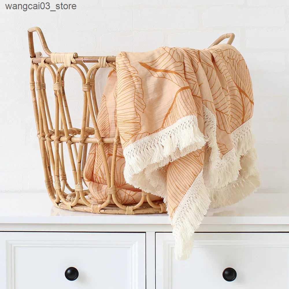 Blankets Swaddling Crinkle Muslin Baby Swaddle Blanket Print Cotton Fringe Swaddle Bath Towel Baby Wrap with Tassel Trim L240910