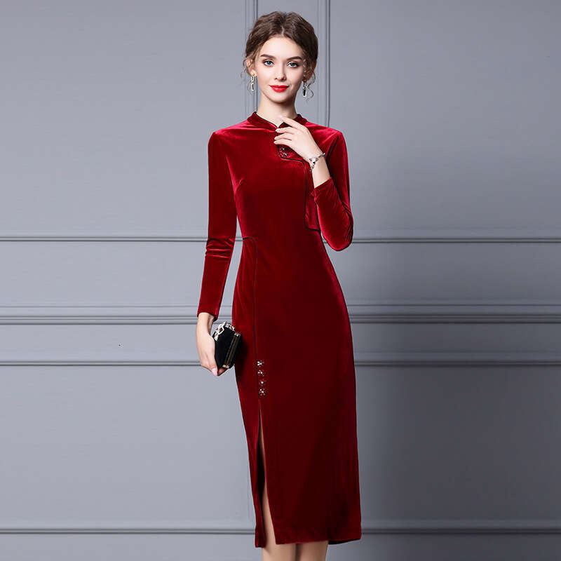 Golden Velvet Dress for Women Autumn 2024 New Elegant Style Improved Cheongsam Long Skirt