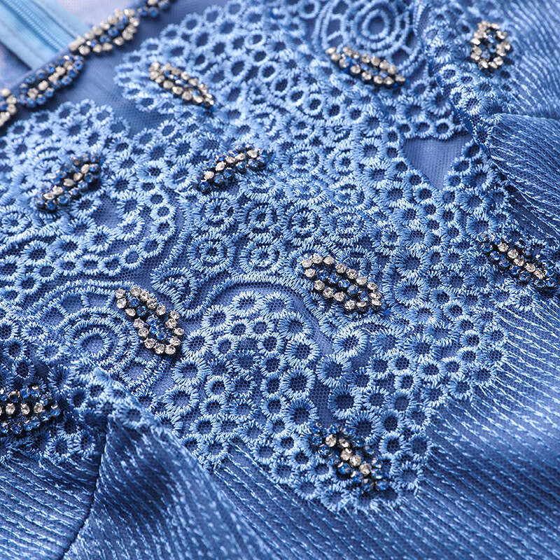 Noble Lady Kuai 2024 New Autumn Exquisite Mesh Embroidery Nail Diamond Party Dress Looks Thin