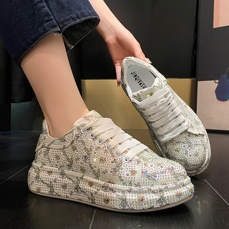 Designer shoes niche white women's board shoes 2025 new season multifunctional thick sole height increasing outdoor casual shoes