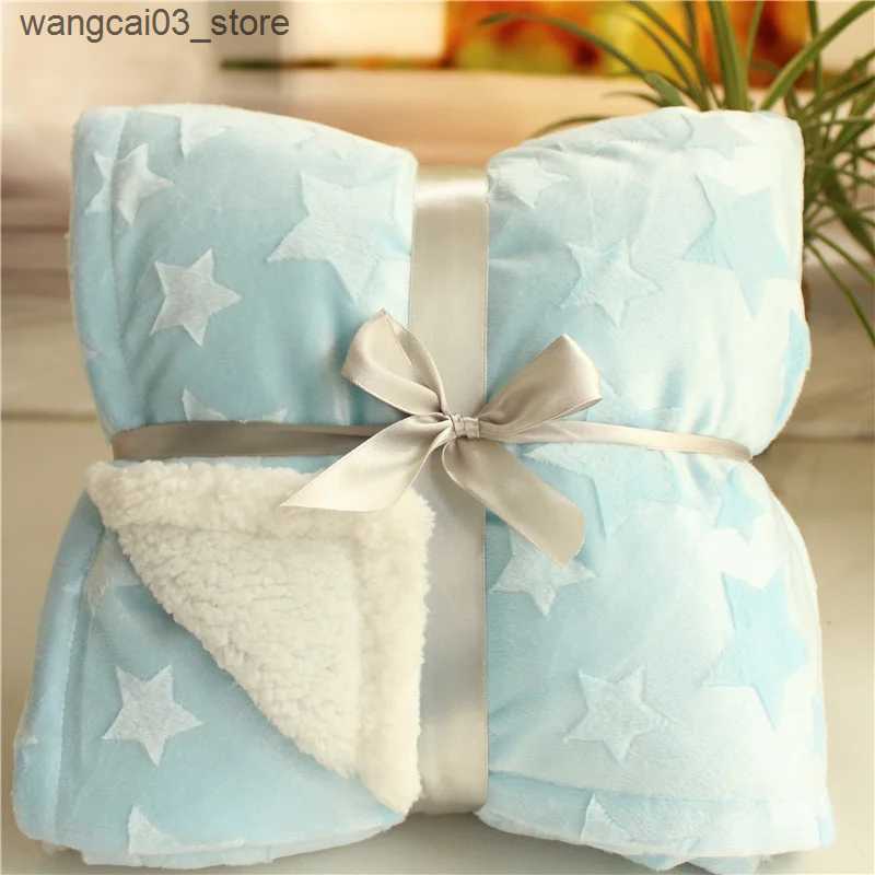 Blankets Swaddling Fluffy Sherpa Dot Design Thermal Baby Blanket Newborn Receiving Blanket Baby Stroller Blanket Plushed Newborn Baby Swaddle L240910