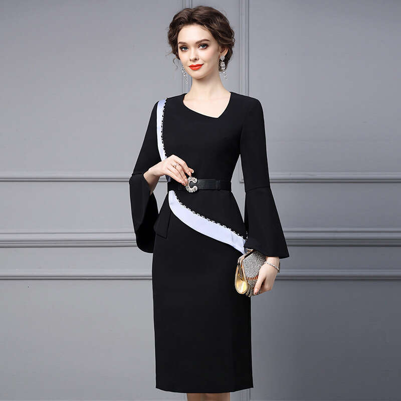 black dress with a high-end feel light luxury slanted neck nail drill evening party long sleeved hip hugging skirt 2024 new autumn outfit