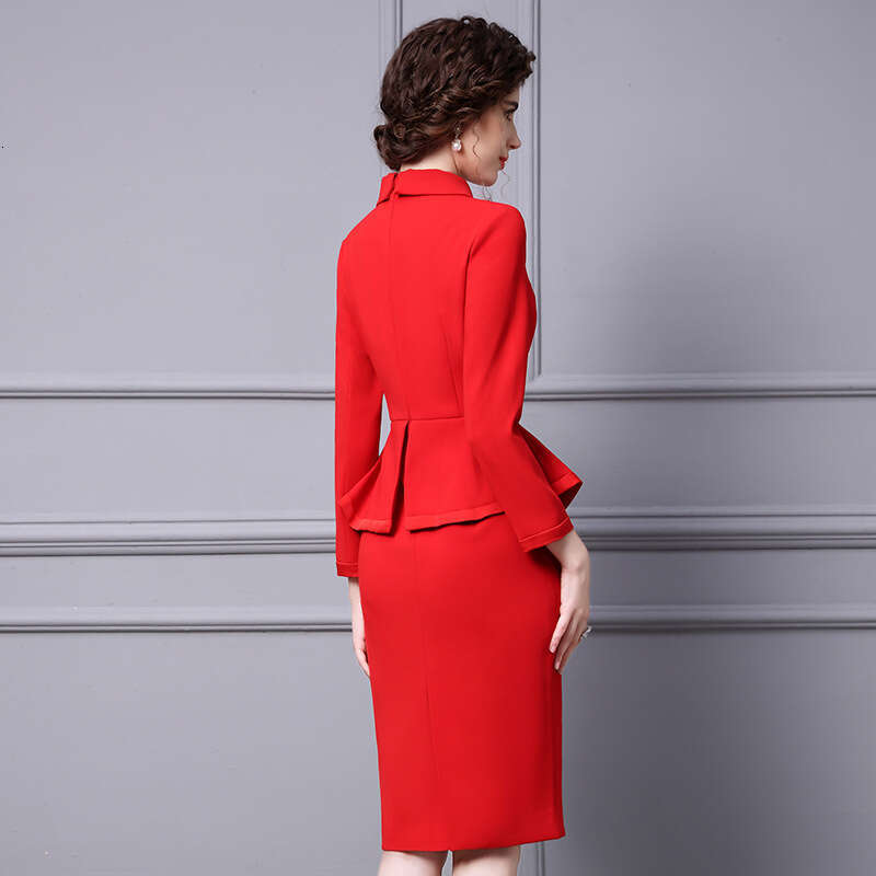 Red Dress for Womens Spring and Autumn 2024 New Style High End Formal Occasion Nail Diamond Medium length Hip hugging Skirt