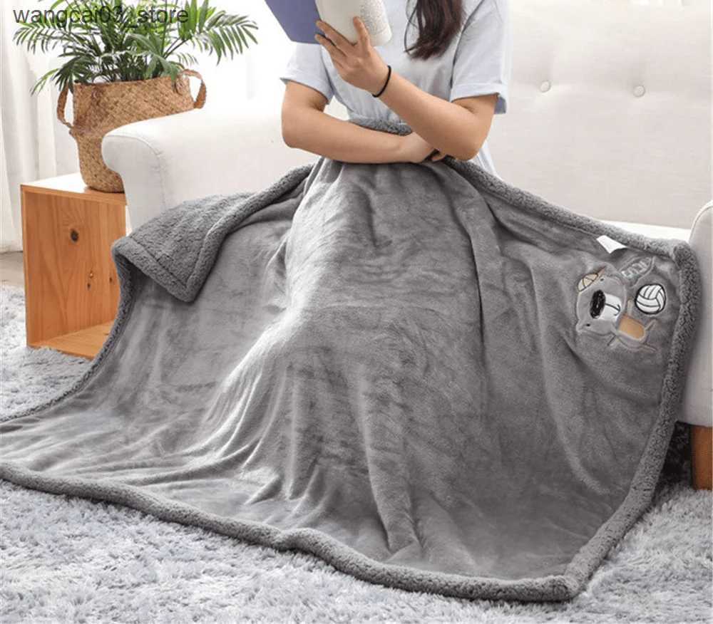 Blankets Swaddling Baby Blanket Newborn Double Thick Flannel Swaddle Wrap Breathable Warm Coral Fleece Blanket Cute Cartoon Soft Children Quilt L24091