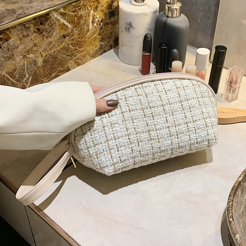 Tote bag new small fragrant woolen makeup bag travel change toiletry bag portable phone storage bag lipstick small bag