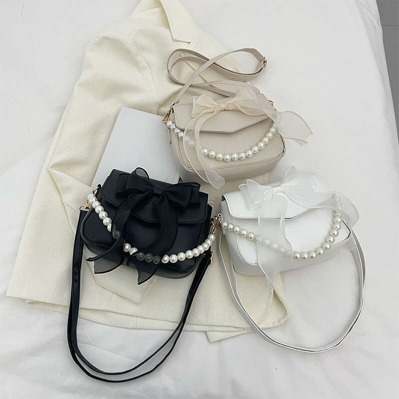 2024 new summer high-end sense niche design single shoulder crossbody fashion versatile bow underarm bag