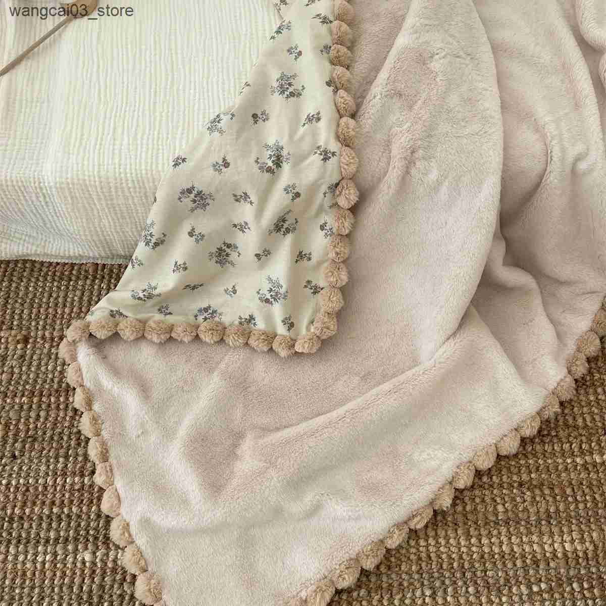 Blankets Swaddling Baby Bedding Blanket Throw Newborn Pompom Baby Blanket Floral Swaddle Wrap Soft Thick Quilt Infant Stroller Sleep Cover Nap L240910