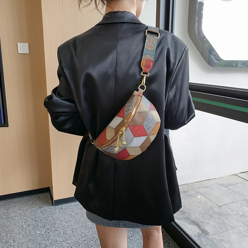 Fashion Womens Belt Bag Womens Handbag Fanny Pack High Quality Leather Waist Bag Shoulder Cross Body Chest Bag 241008