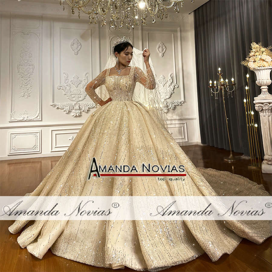 New Long Sleeves Wedding Dress Original Design Real Work