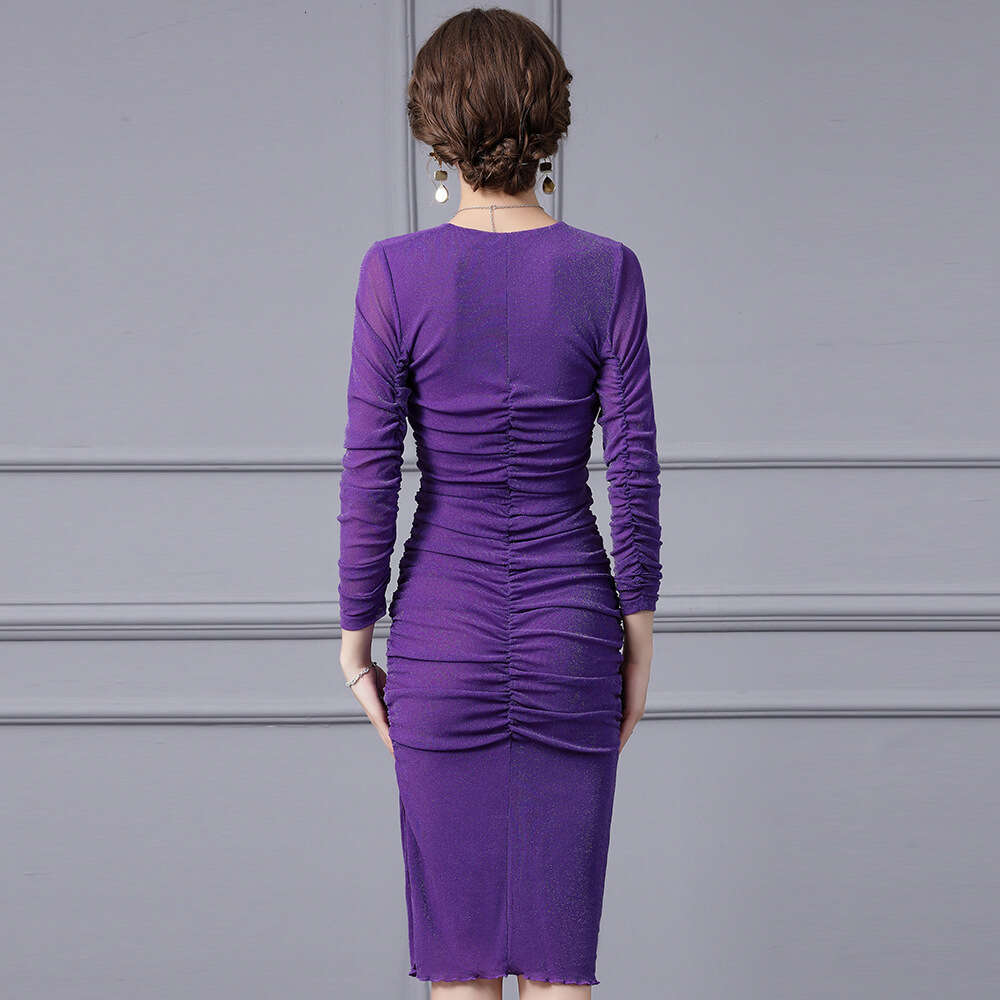 high-end V-neck long sleeved dress 2024 new style early autumn pleated high waist split hip hugging one-step skirt