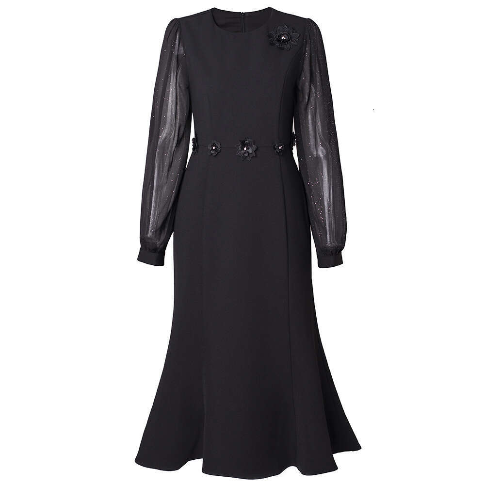 Light Mature Elegant Wind Waist Tail Skirt High end Handmade Flower Decoration Long sleeved Dress 2024 Autumn New Collection