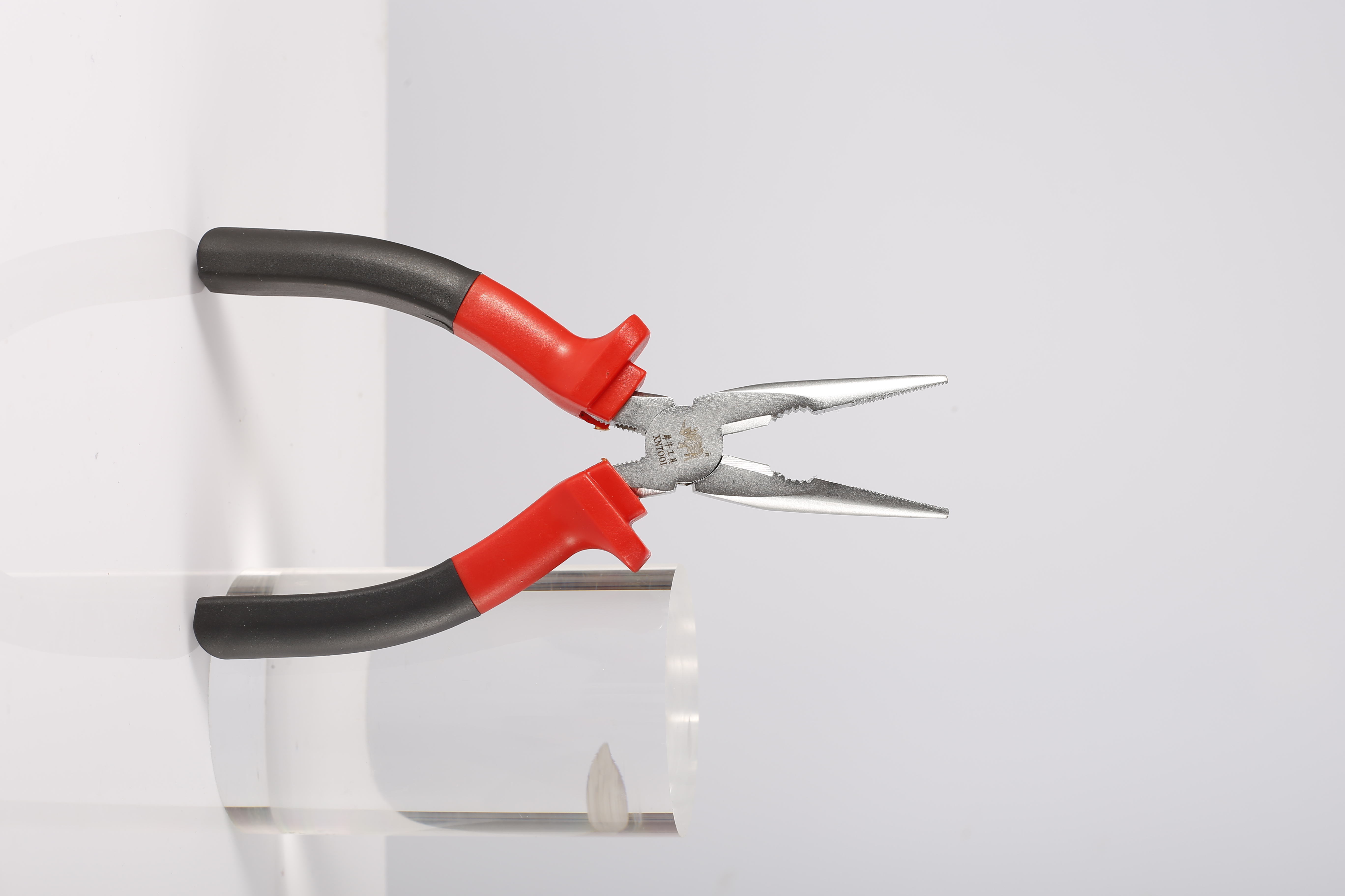 American style pliers with double handles