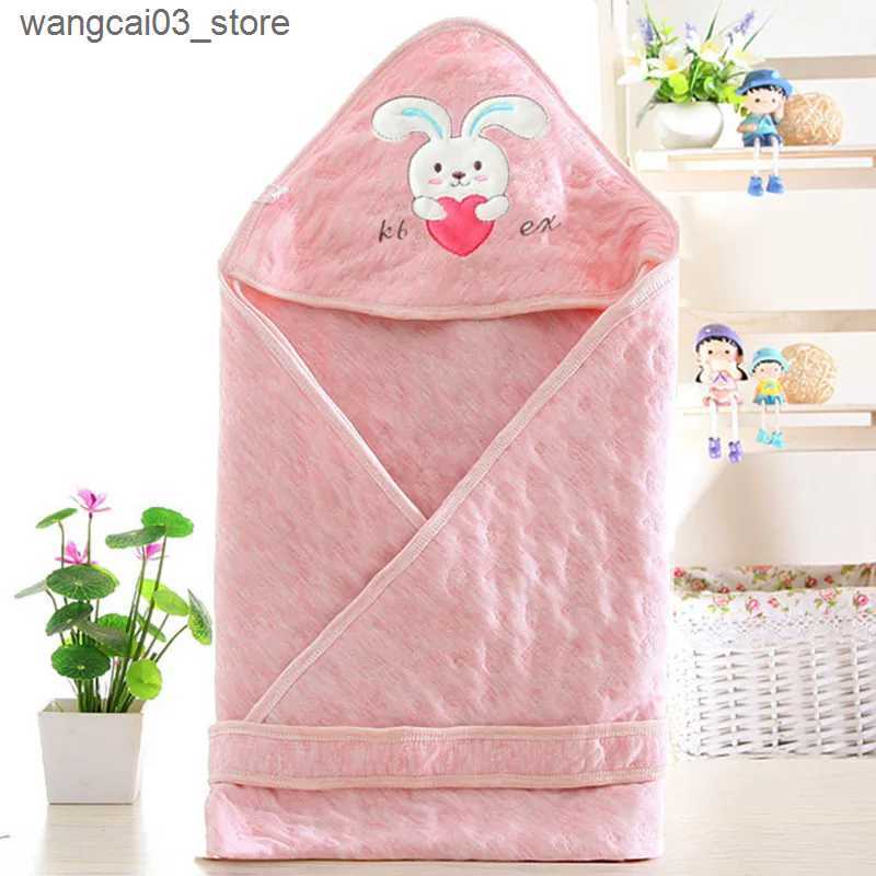 Blankets Swaddling Baby Blanket Swaddling Newborn Super Soft Cotton Square Envelop Swaddle Hooded Embroidery Parisarc Set Infant Bedding Blankets L240