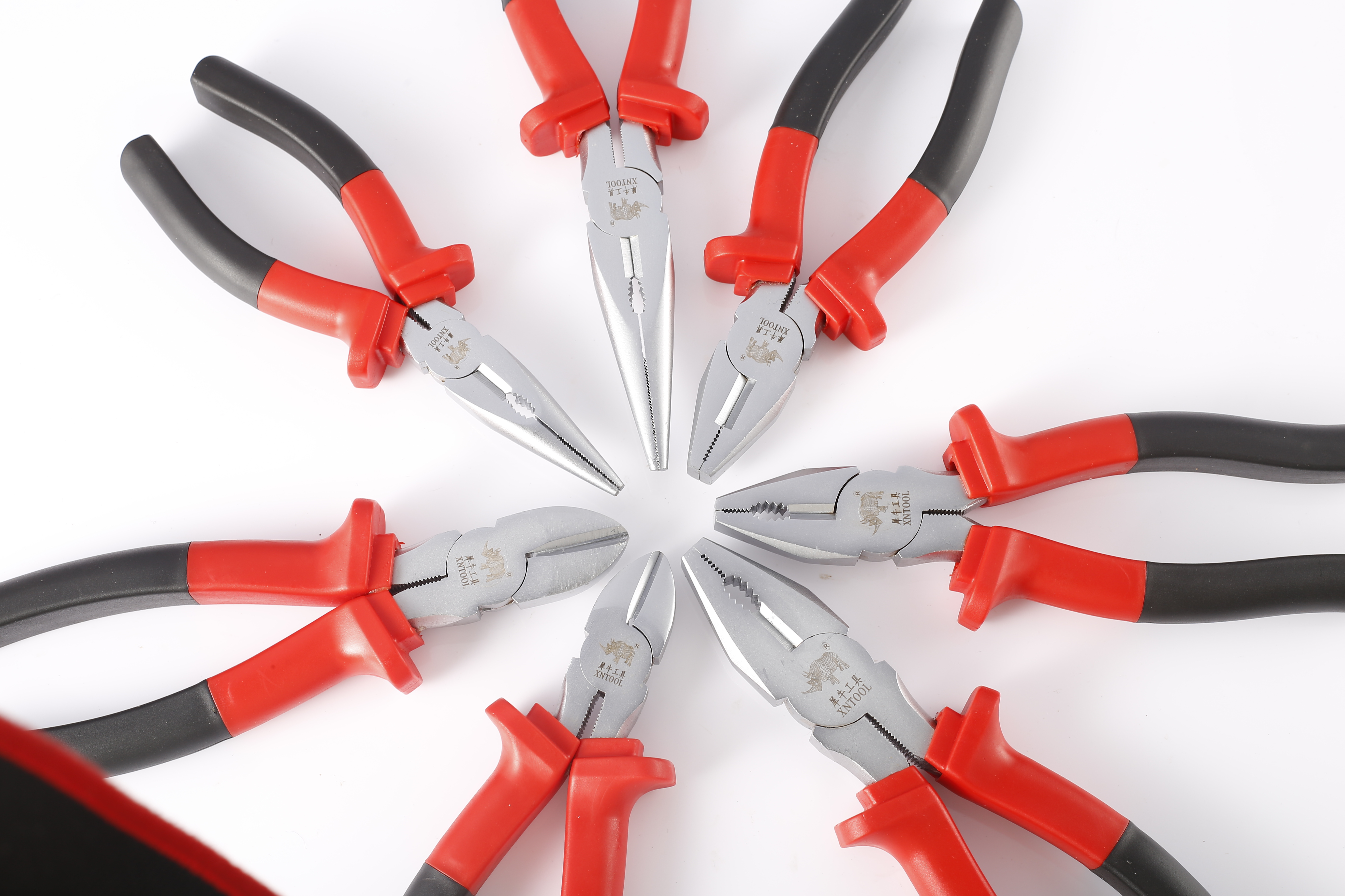 American style pliers with double handles