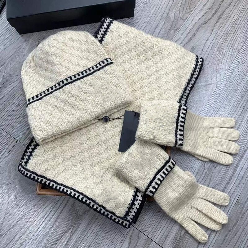 Luxury Wool Designer Scarf scarf hat designer scarf and beanie wool scarf designer winter scarf luxury scarf women beanie and scarf lovers' Printed scarfs gloves set