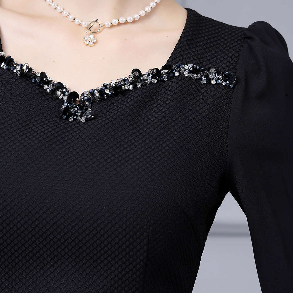 handmade nail diamond high waisted A-line 2024 new model socialite temperament black long sleeved heart-shaped collar dress
