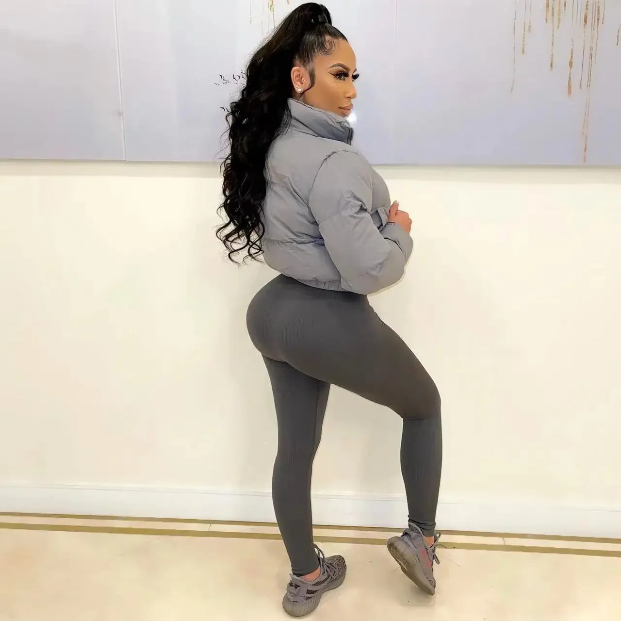 Winter Solid Down Jacket Women Elegant Black Zipper Thick Warm Short Parkas Coats Outwear Female Cotton Crop Top Jackets 241011