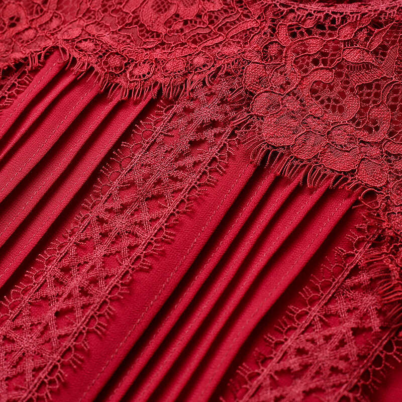 long sleeved dress with waist cinching for slimming 2024 autumn new style French romantic lace mid length pleated skirt