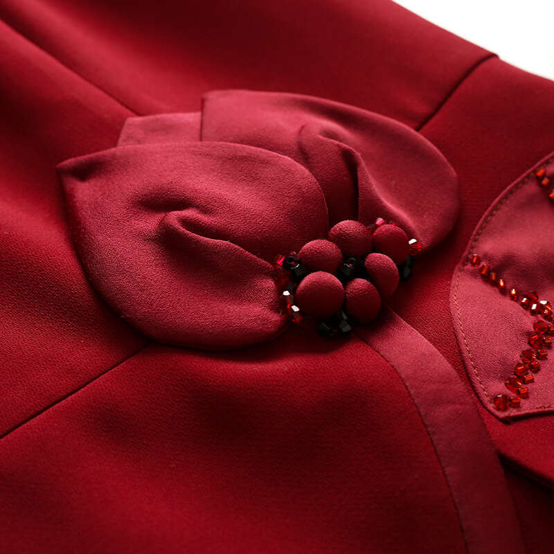 wine red luxurious banquet feel handmade flower carving nail drill slim fit hip hugging dress 2024 new summer collection