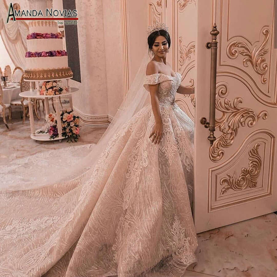 New Wedding Dress With Off The Shoulder Straps Robe De Soiree