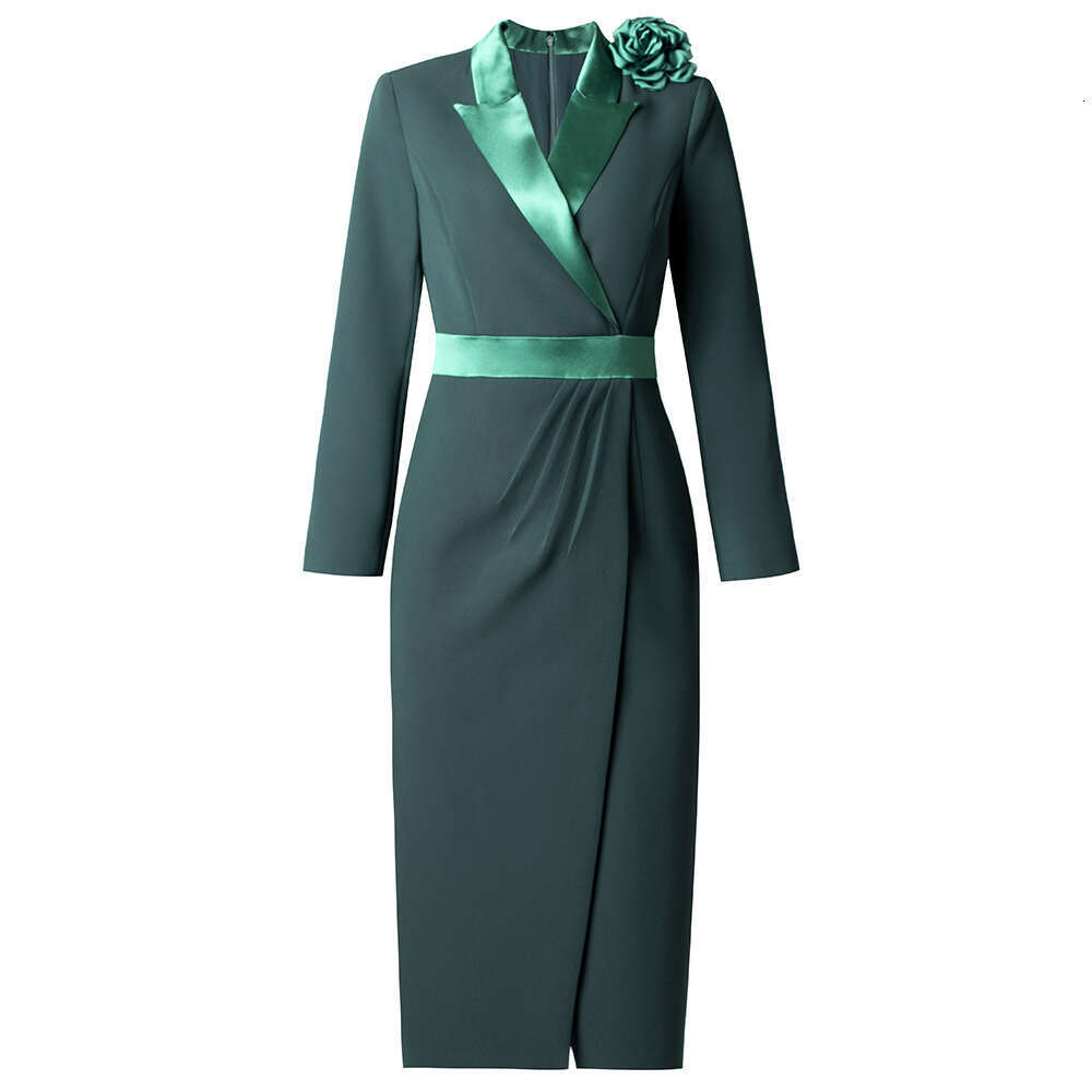 Smart red three-dimensional flower waist cinching slimming suit dress for commuting light and mature style hip hugging dress 2024 autumn new item