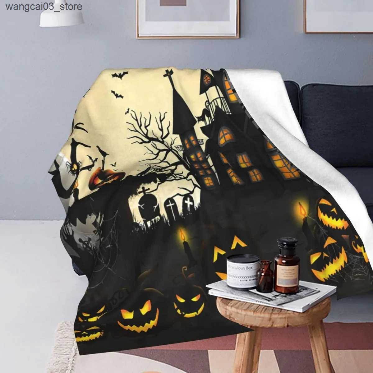 Blankets Swaddling Halloween Blanket Throw Blankets Cozy Fleece Flannel Castle Bedding Horror Gifts for Men Women Boys Girls Teens Kids Adults L240910