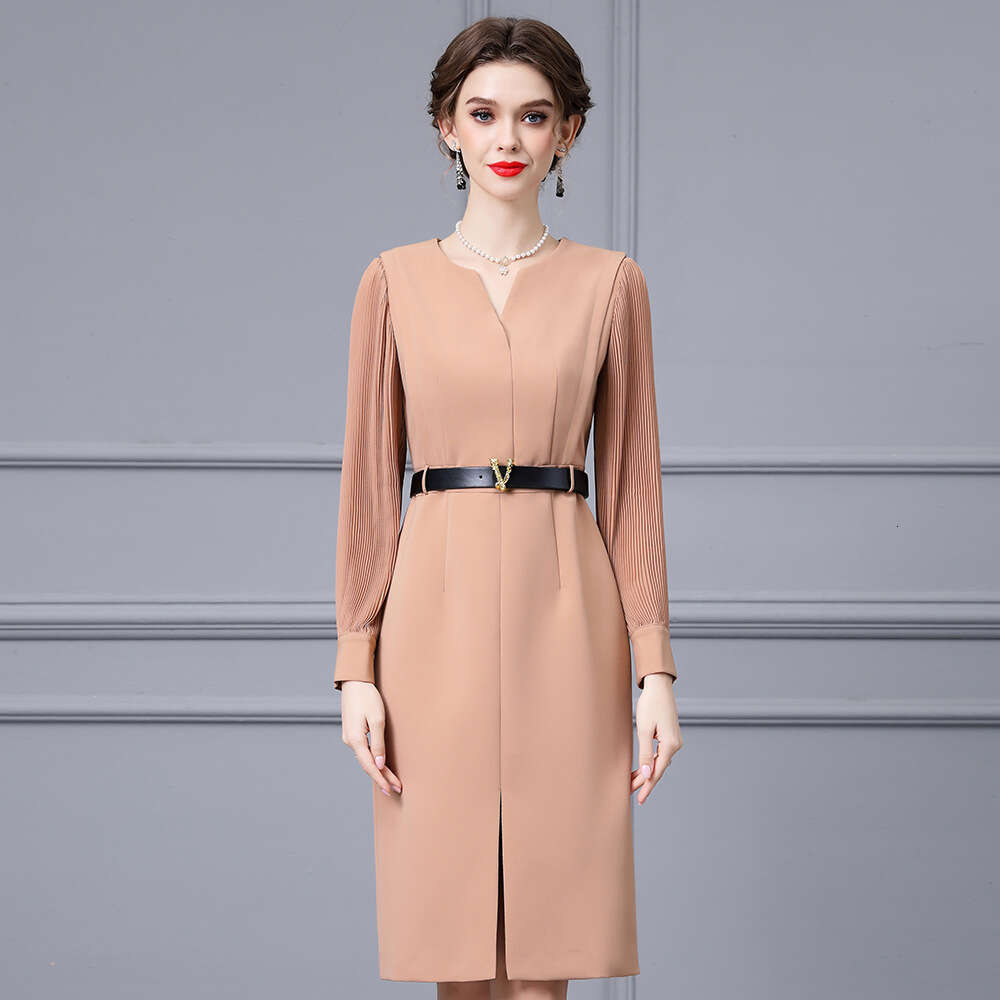 French style black pleated lantern sleeve splicing waist cinching tie dignified and atmospheric dress 2024 autumn new item