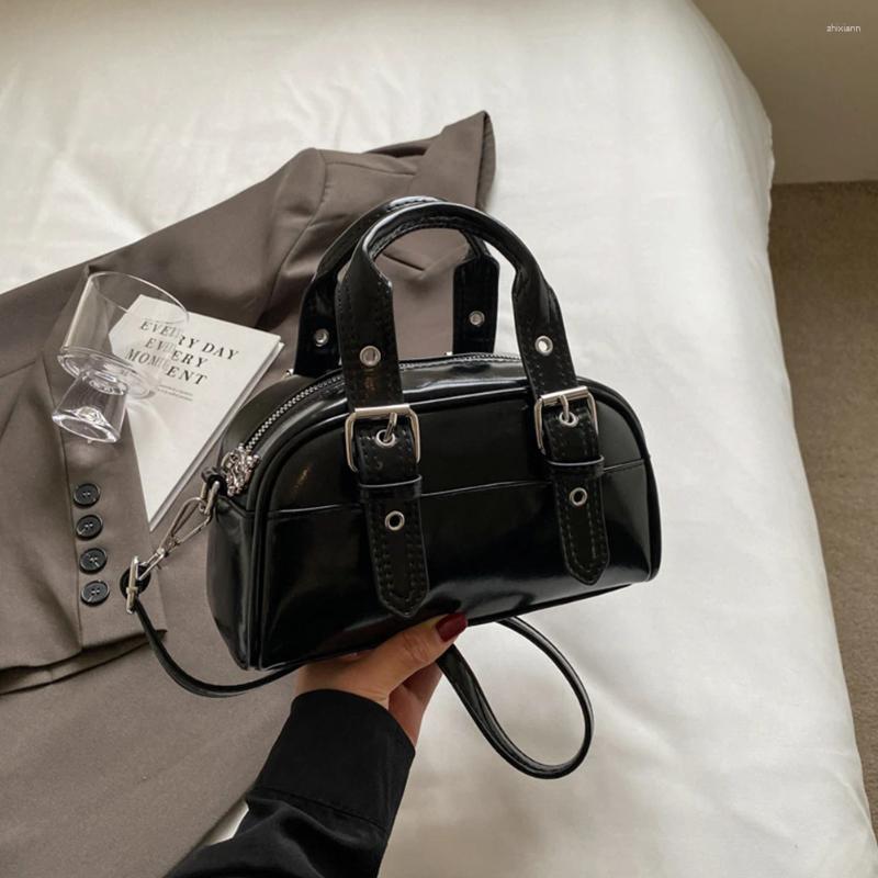 Totes Retro Red Women's Satchel Hobo Bag Patent Leather Multi Pocket Handbag Female Shoulder Underarm Tote Purses zhanyishengli