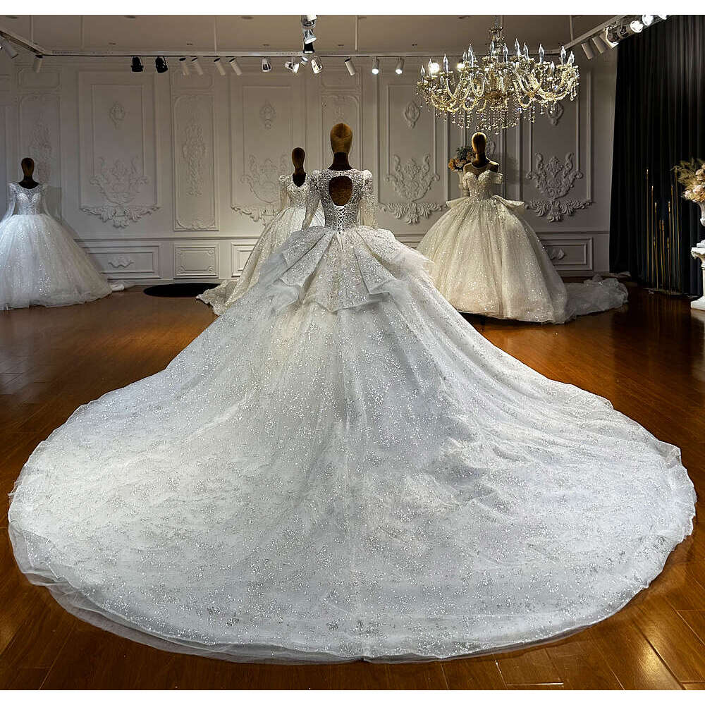 Amanda Novias Original Design Long Sleeves Wedding Dress