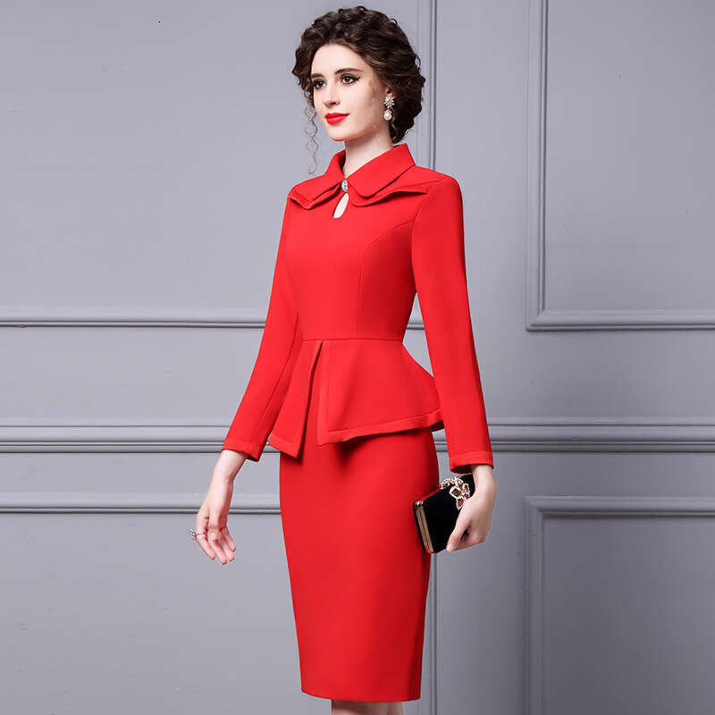 Red Dress for Womens Spring and Autumn 2024 New Style High End Formal Occasion Nail Diamond Medium length Hip hugging Skirt