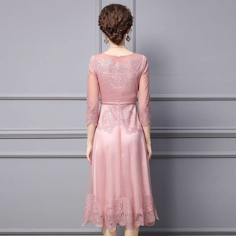 Smart and elegant goddess style 2024 autumn new item heavy industry embroidery nail diamond dress long skirt plus size