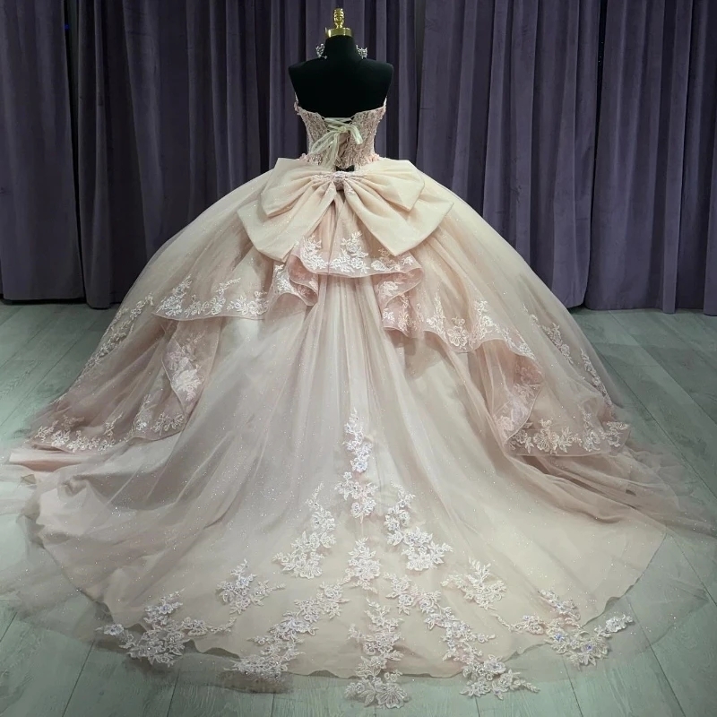 Light Champagne Shiny Quinceanera Dresses Off Shoulder Ball Gown Sweet 16 Dress Beading Appliques Lace Tull Birthday Party Vestidos De 15 Anos