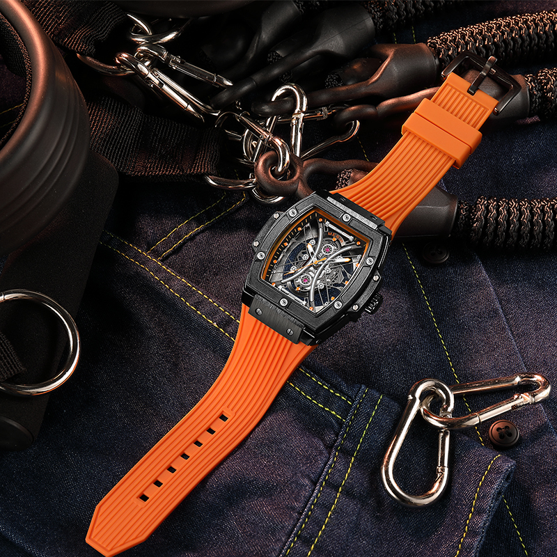 MEGIR Men's Sports Quartz Watch Silicone Strap Waterproof Fashion Hollow Men's Watch Top Brand Luxury Military Watch