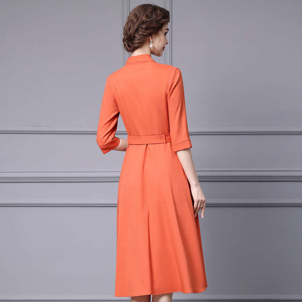 Smart and mature temperament slim waist V-neck single breasted pear shaped figure big swing dress autumn 2024 new product