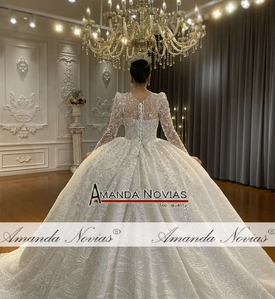 Amanda Novias Design Ball Wedding Gown Puffy