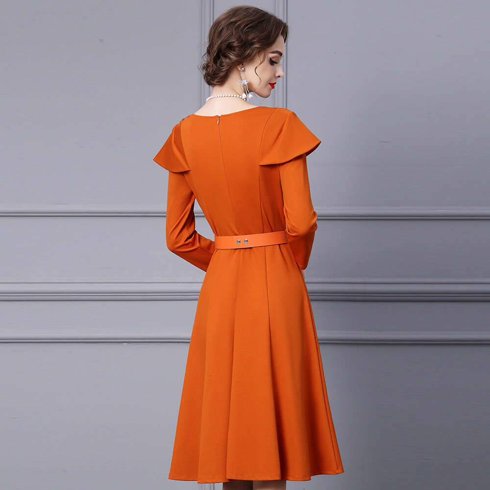 long sleeved dress for women in autumn 2024 new square neck cape nail drill mid length pear shaped figure A-line skirt
