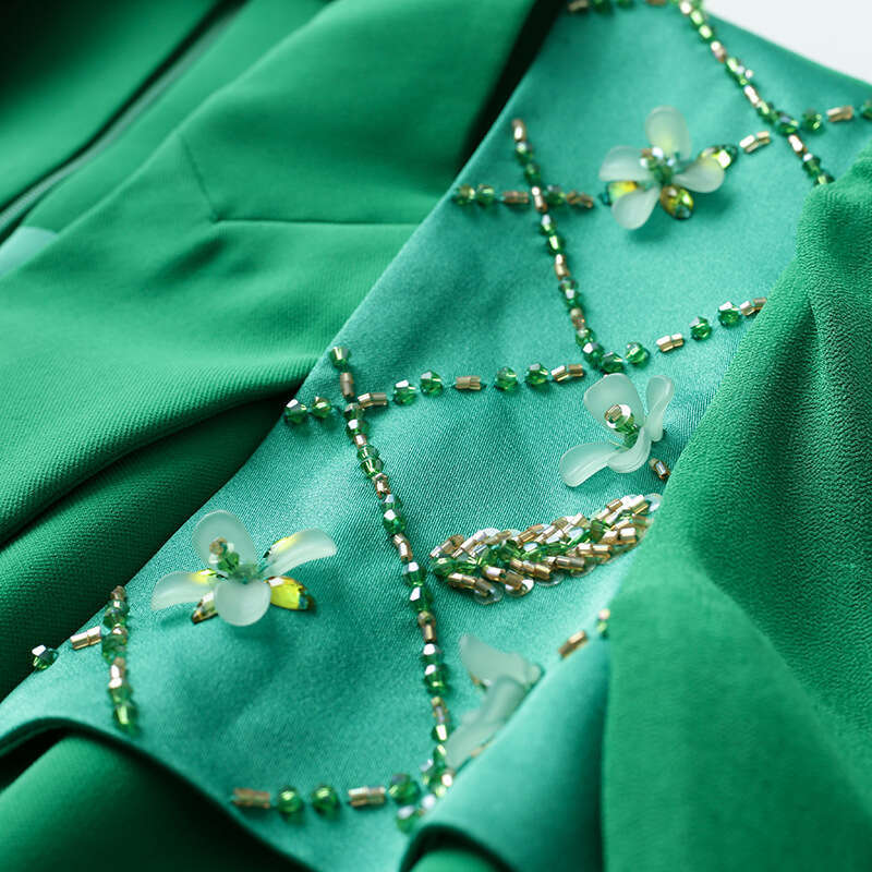 autumn dress new 2024 stylish green suit collar nail diamond high-end split hip skirt looks slim