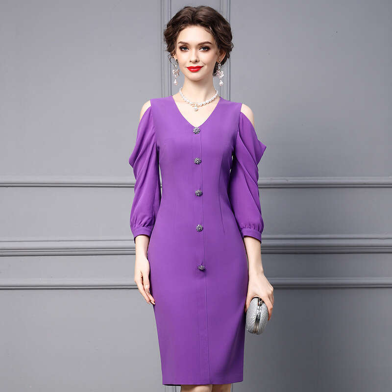temperament goddess style 2024 autumn new purple off shoulder long sleeved V-neck formal occasion dress