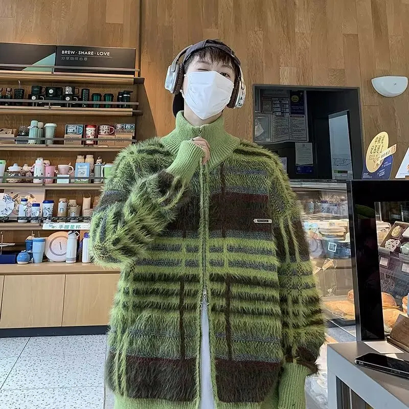 Mens striped cardigan sweater retro casual button knit Korean fashion street bag Y2K sweater cardigan jacket 241007