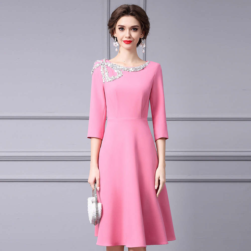 Heavy Industry hot stamping diamond high-end luxury temperament high waist slimming pink A-line dress 2024 new womens autumn