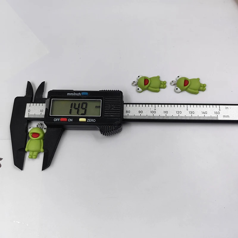 10pcs Kawaii Green Frog Charms for Jewelry Making Lovely Animals Floating Pendants Diy Earring Keychain Finding C964 241010