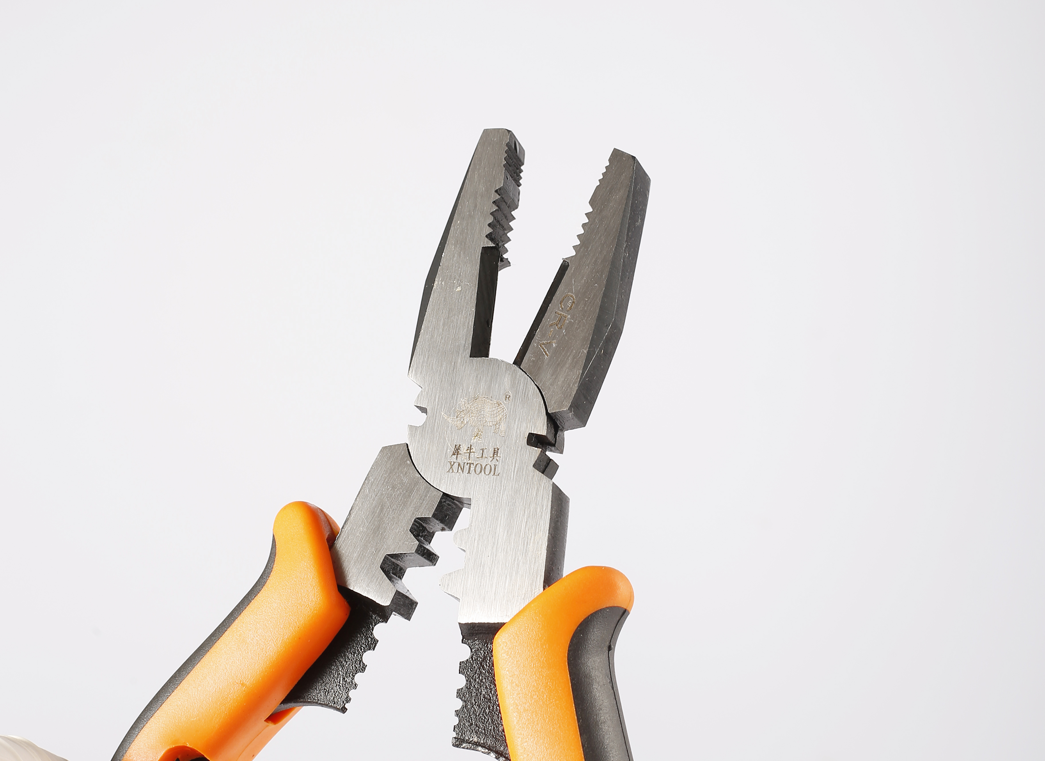 Multi functional 8-inch wire pliers with slanted mouth