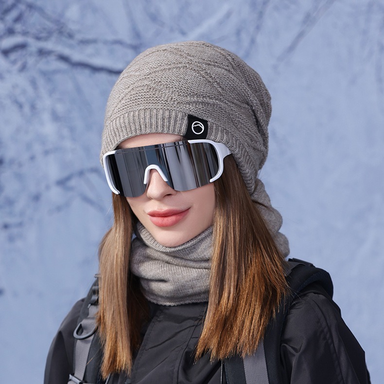 Winter European and American Cross border Hat and Neck Two piece Set for Women's Outdoor with Velvet Warm Ear Protector Head Knitted Wool Hat
