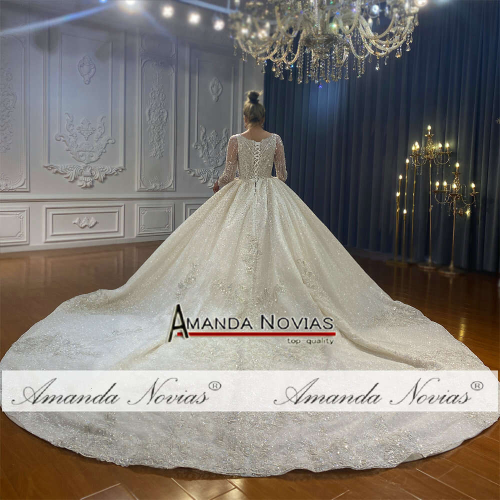 NS4368 New Style Appliques Long Train Wedding Dress