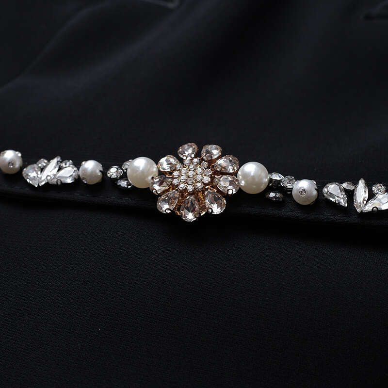 2024 Autumn Dress New Hepburn Embroidered Nail Bead Medium to Long Style Looks Thinner Interior Set A-line Skirt