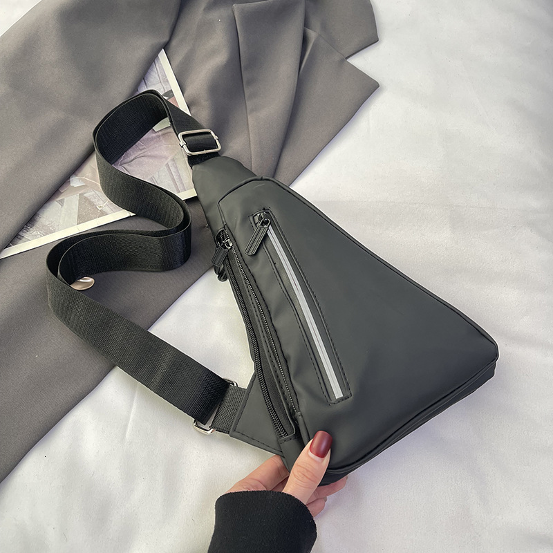 Winter Triangle Shaped Chest Korean Edition New Casual Western Style Mobile Money Single Shoulder Cross body Bag