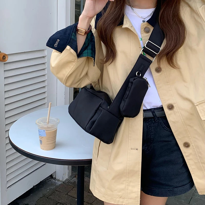 Red casual pillow shoulder bag for women Korean fashion casual canvas underwear bag for spring and summer sports handbag 241008