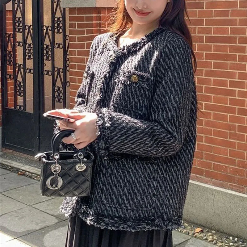 Lucyever Temperament Tweed Black Jacket Women Elegant Thicken Single Breasted Outerwear Ladies Korean with Pocket Office Coat 241011