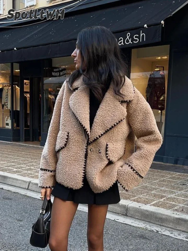 Women Contrasting One Button Lamb Woolen Coat Furry Lapel Long Sleeves Short Plush Jacket Autumn Fashion Lady Street Outerwear 241011